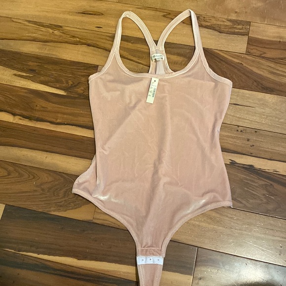Velvet Racerback Bodysuit medium - Picture 5 of 8